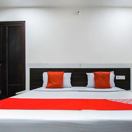 Hotel O Shangri-La-Inn Ludhiana Eksteriør bilde