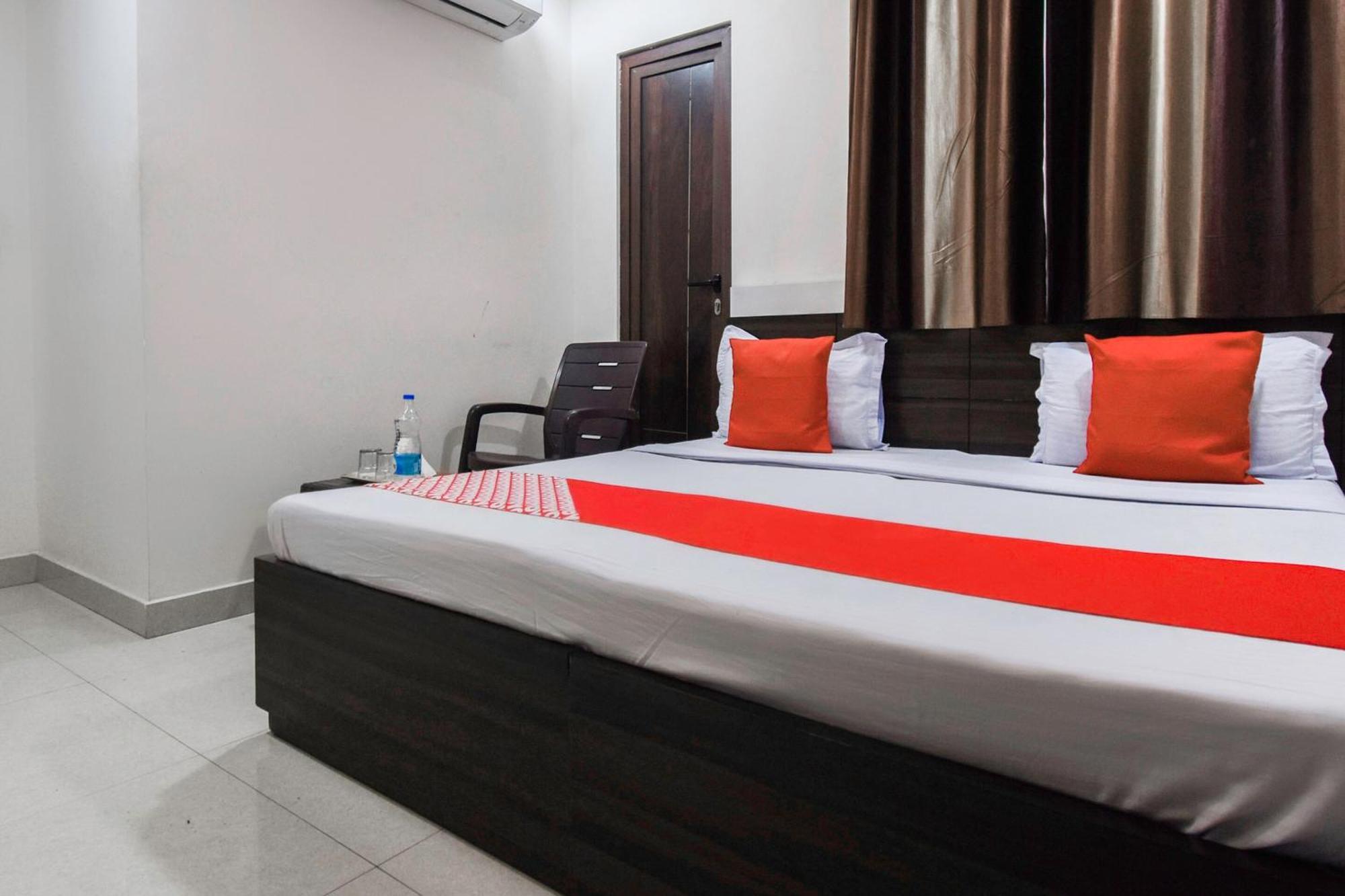 Hotel O Shangri-La-Inn Ludhiana Eksteriør bilde