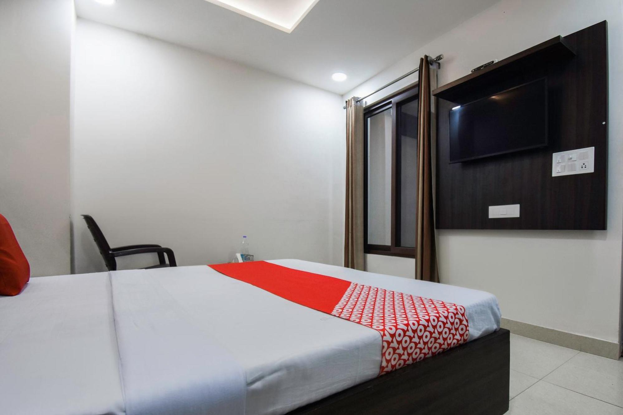 Hotel O Shangri-La-Inn Ludhiana Eksteriør bilde
